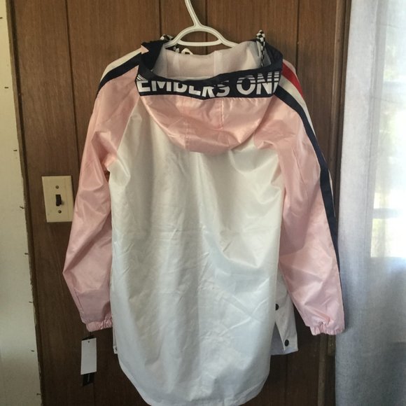 Members Only jacket NWT pink white and blue, hooded - Picture 8 of 10